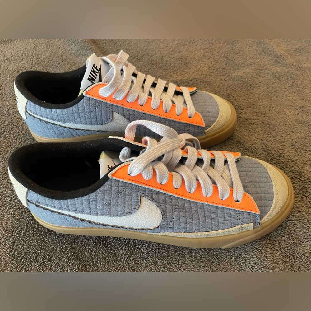 Men’s Nike Blazer 77 Vintage Low, NWOT: Size 5